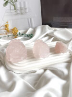 天然粉水晶雕刻龙龟